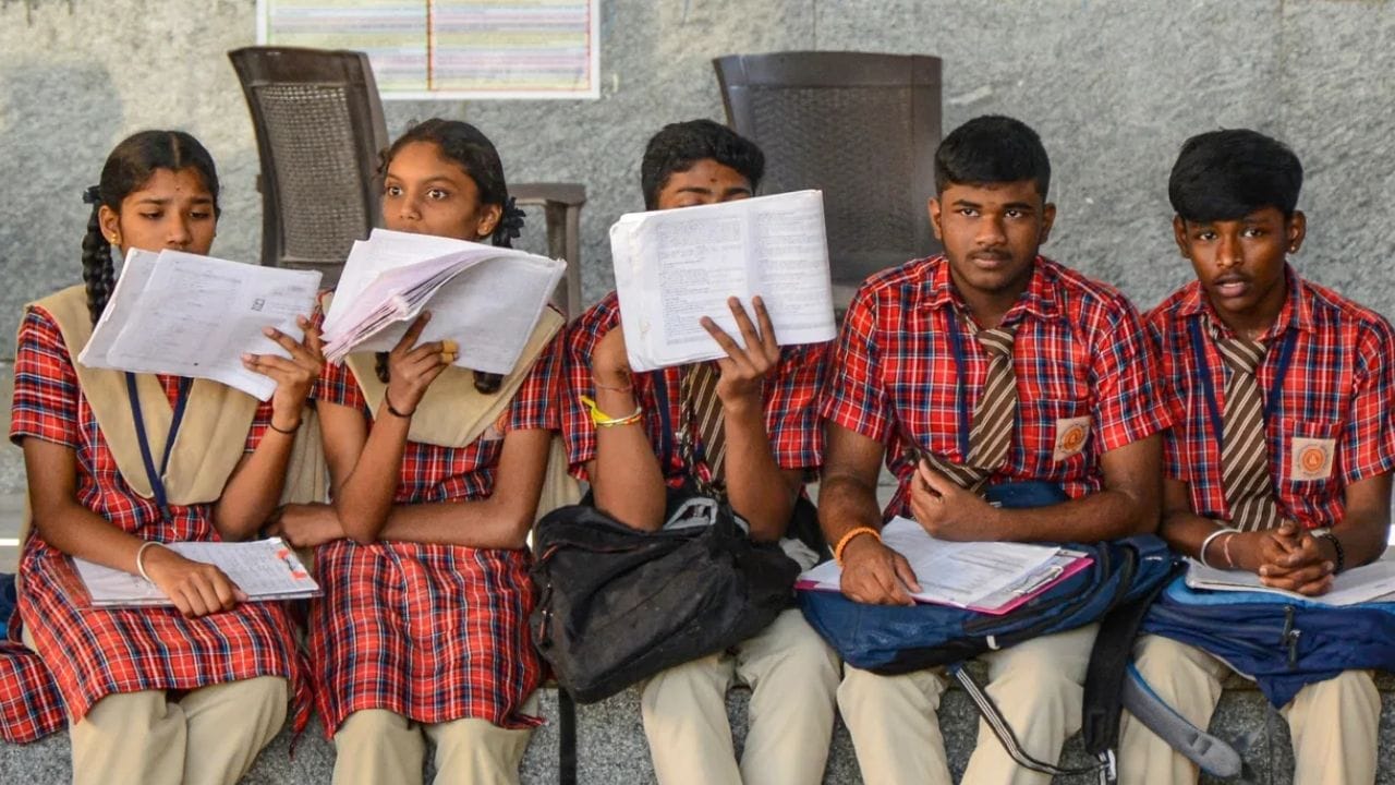 CISCE सर्वे: 12वीं तक स्टूडेंट्स की स्कूल लाइफ से असंतुष्टि बढ़ी