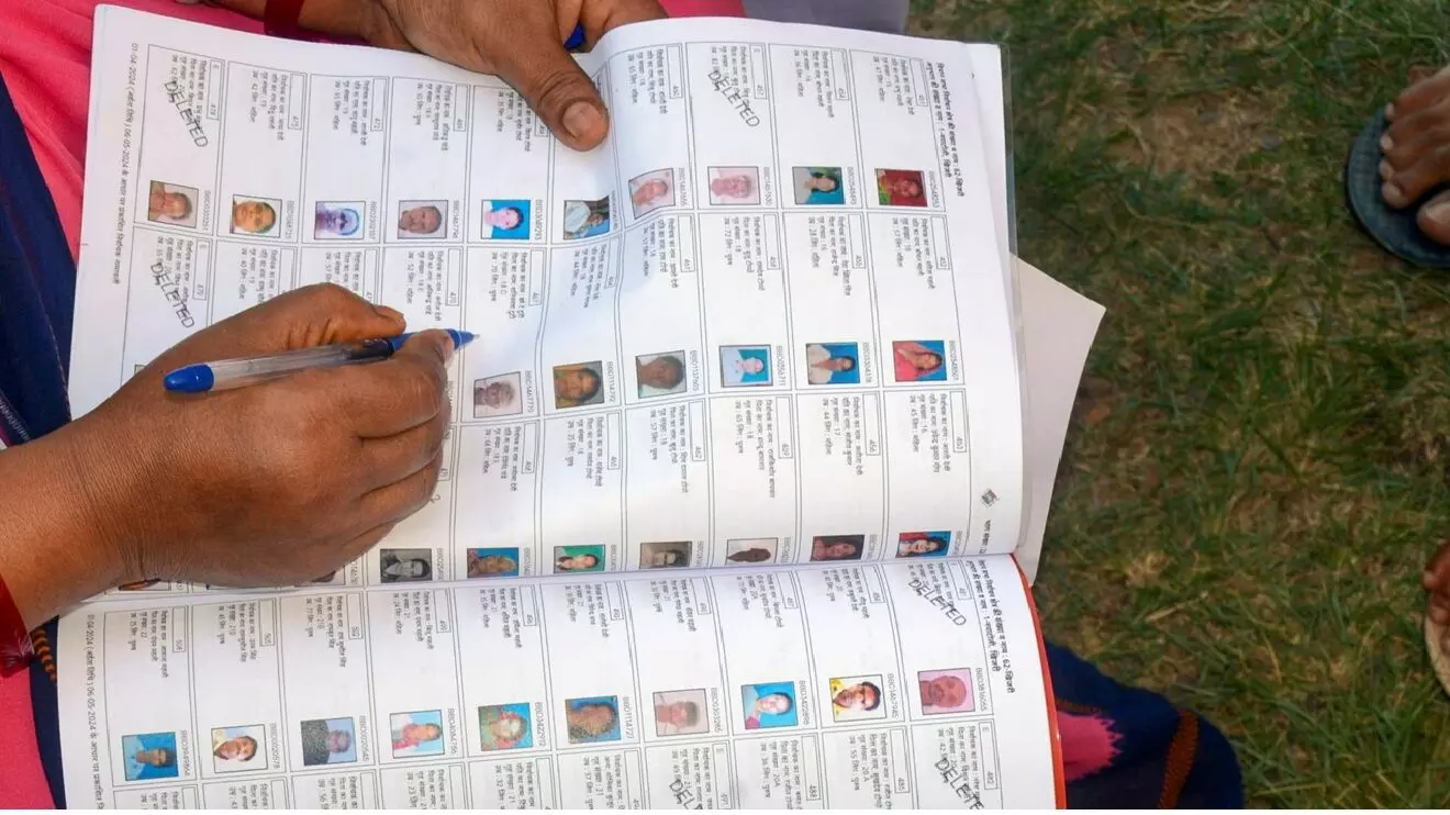 दिल्ली एसआईआर में 47.6 लाख नाम कटे, केवल 2.5 लाख ने आवेदन किया