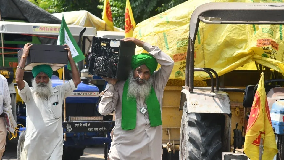 मांगें अधूरी, किसान मजदूर मोर्चा सात दिसंबर को चंडीगढ़ में लगाएगा पक्का मोर्चा