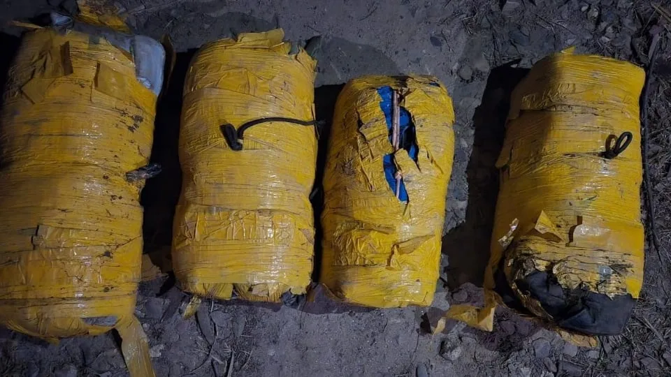 फिरोजपुर में खेतों से 10.75 किलो हेरोइन बरामद, पाकिस्तान से ड्रोन से आई थी खेप