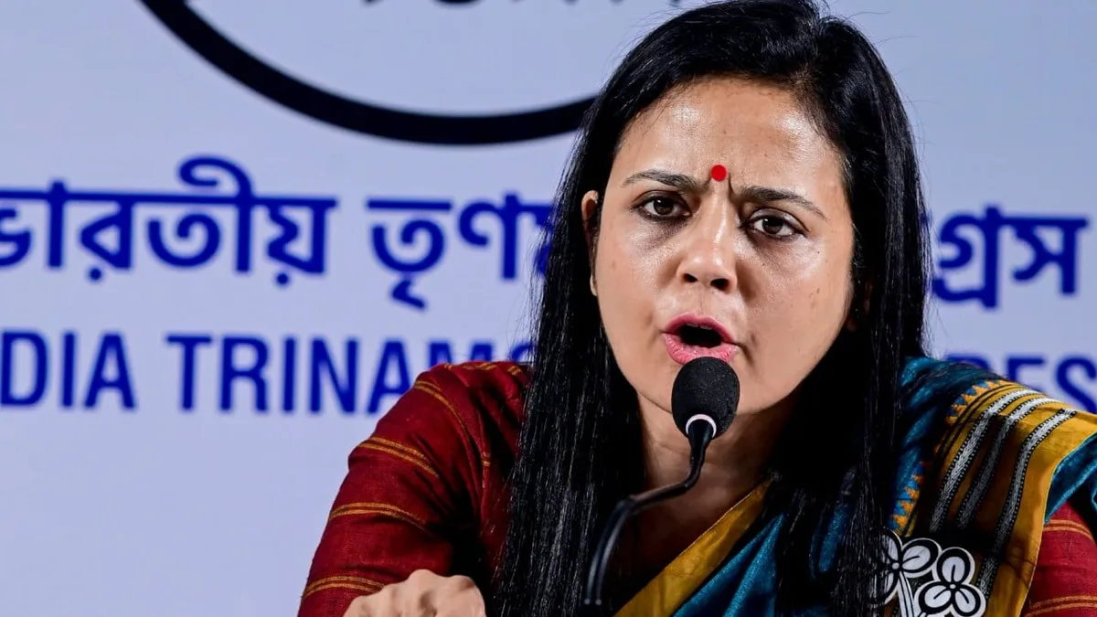 एक दिन पहले सूचना देने पर महुआ मोइत्रा को सर्किट हाउस में मिलेगा कमरा: सुप्रीम कोर्ट